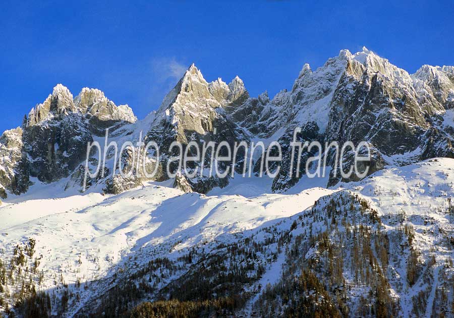 00neige-alpes-aer-18-h04