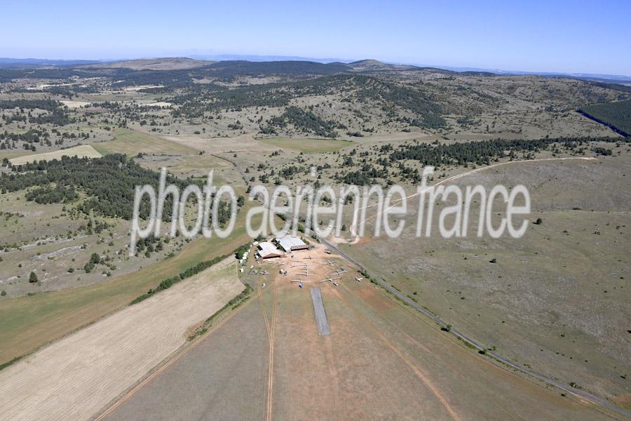 48aerodrome-de-florac-sainte-enimie-4-0622