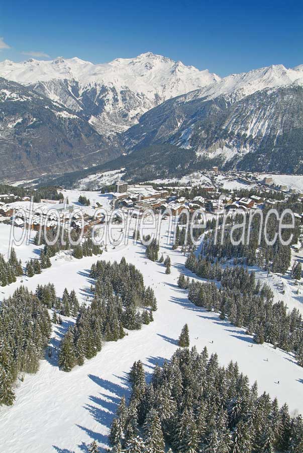 73courchevel1850-32-0305