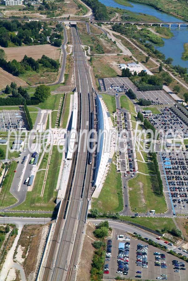 84avignon-gare-tgv-33-0806