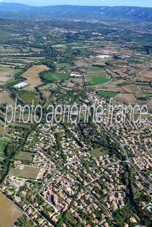 84l-isle-sur-sorgues-40-0806